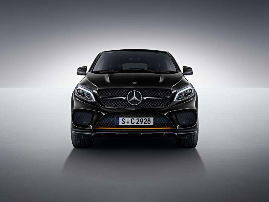  Mercedes-Benz GLE-Class Coupe OrangeArt 2017 года  (фото 3 из 6)